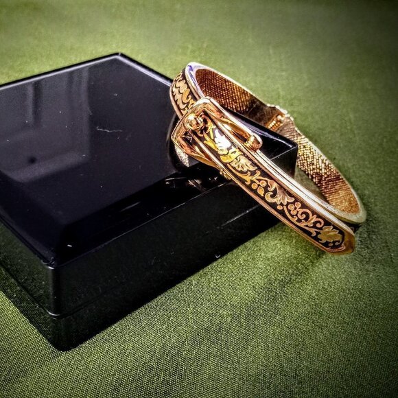 Vintage Damasquinado Adjustable Bangle with Gift Box - Picture 4 of 7